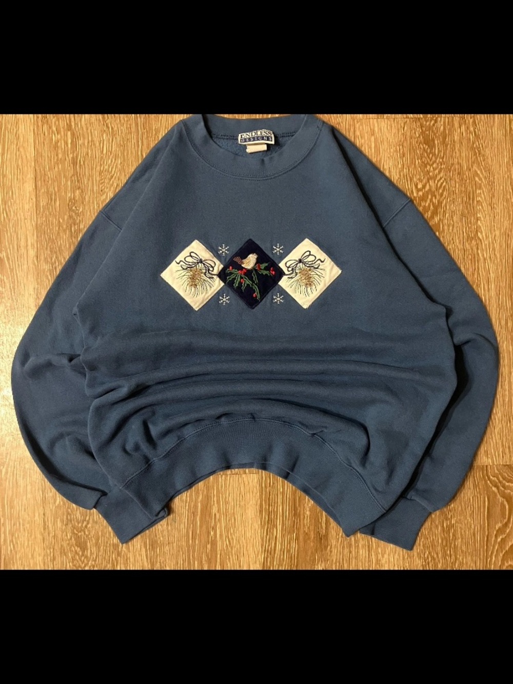 Vintage 1990s Endless Designs Christmas Sweatshirt Made In USA Bird Medium